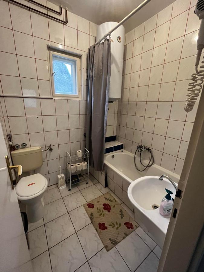 Ferienwohnung Benitta Vendégház Hajdúszoboszló Exterior foto