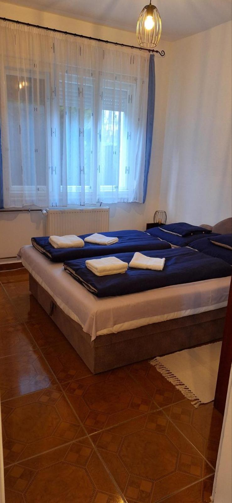Ferienwohnung Benitta Vendégház Hajdúszoboszló Exterior foto